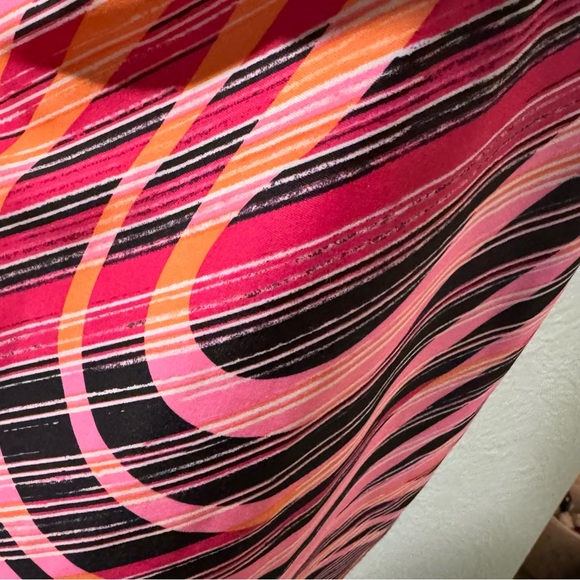 Nike | mult color | tankini swim suit top | Sz 8 (M) - Picture 14 of 16